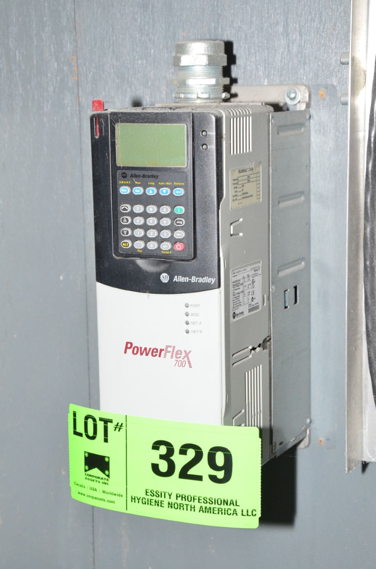 ALLEN BRADLEY (2006) POWERFLEX 700 5 HP VFD S/N 1JBF8Q18 (CI) [RIGGING FEE FOR LOT #329 - $50 USD