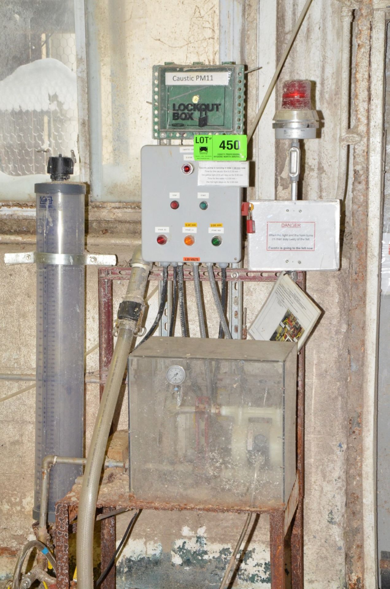 CAUSTIC METERING STATION WITH CONTROL AND PNEUMATIC DIAPHRAGM PUMP (CI) [RIGGING FEE FOR LOT #