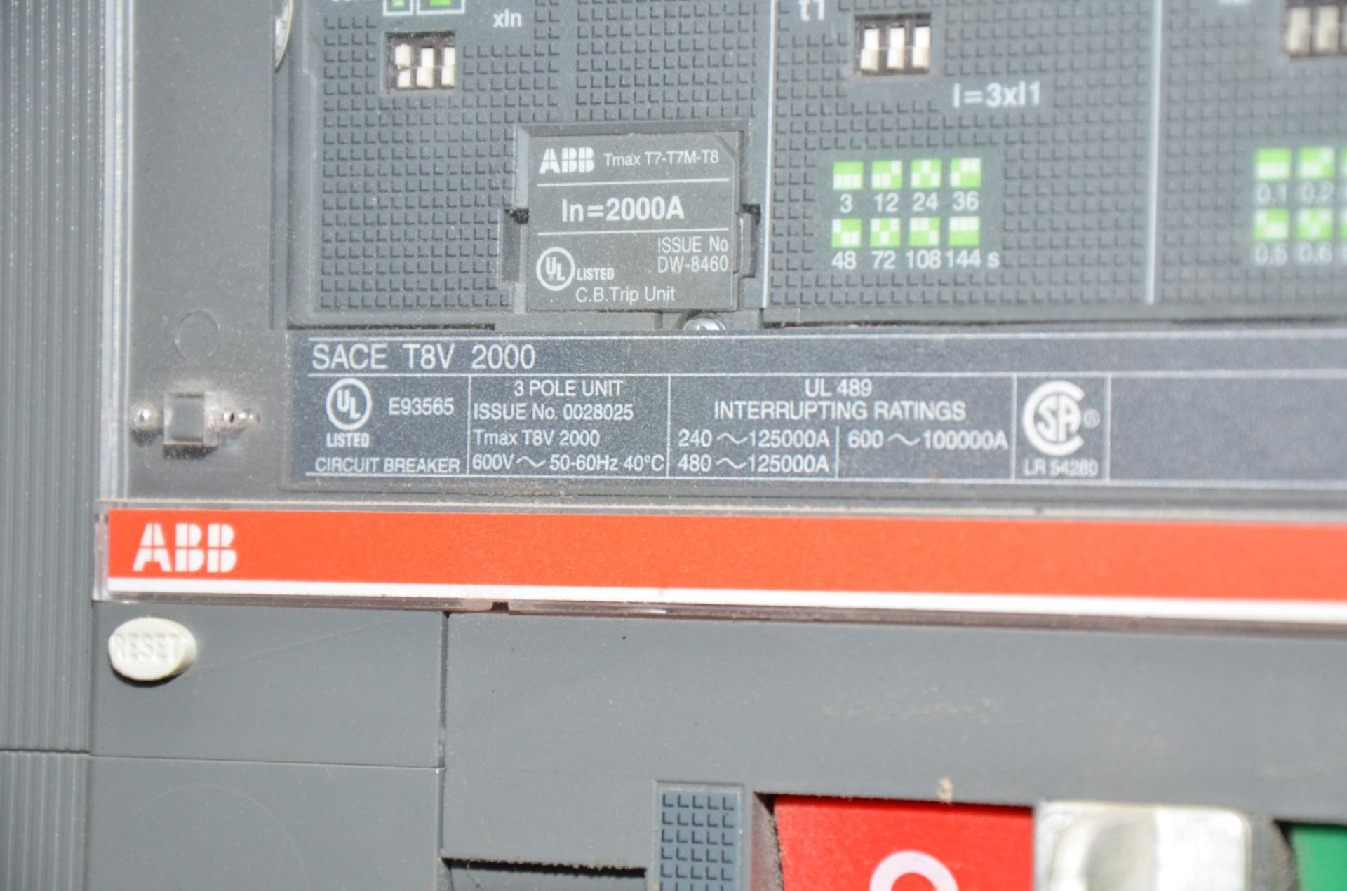 ABB SACE T8V 2000 BREAKER PANEL (CI) [RIGGING FEE FOR LOT #599 - $350 USD PLUS APPLICABLE TAXES] - Image 4 of 6