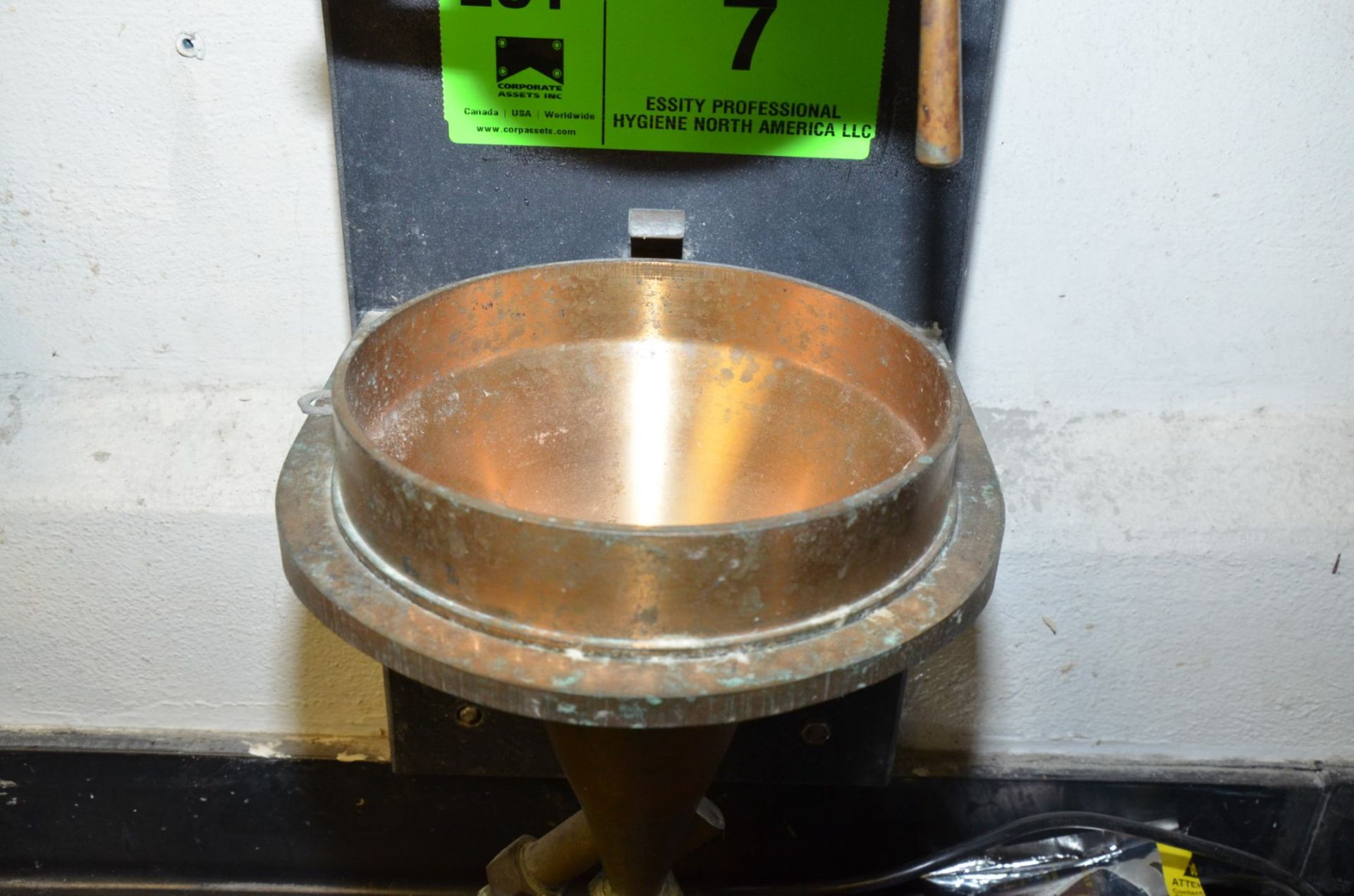 ROBERT MITCHELL CANADIAN STANDARD FREENESS TESTER, S/N 2919A [RIGGING FEE FOR LOT #7 - $25 USD - Image 3 of 5