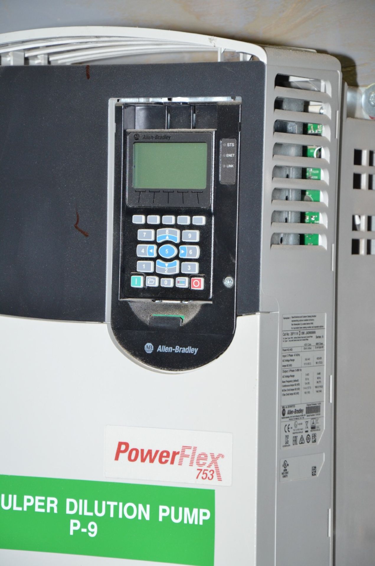 ALLEN BRADLEY (2019) POWERFLEX 753 75 HP VFD S/N 72181261 (CI) [RIGGING FEE FOR LOT #146 - $150 - Image 2 of 3