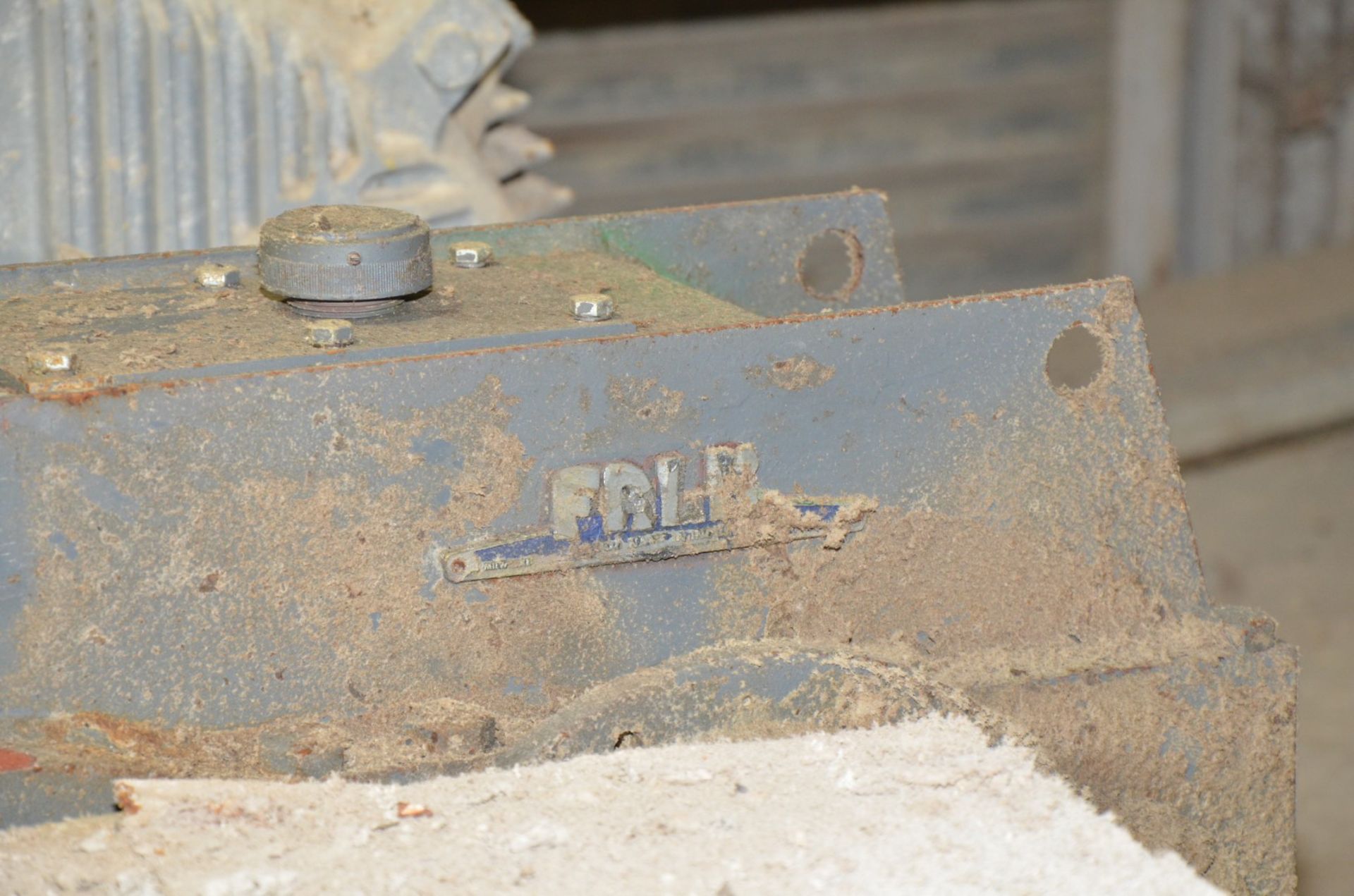 FALK 345A-AB GEARBOX WITH 5.615:1 RATIO (CI) [RIGGING FEE FOR LOT #453 - $650 USD PLUS APPLICABLE