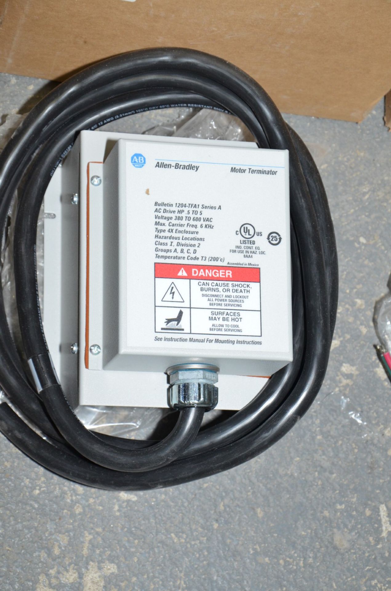 ALLEN BRADLEY (2019) 1204-TFB2 REFLECTIVE WAVE MOTOR TERMINATOR [RIGGING FEE FOR LOT #156 - $25 - Image 2 of 2