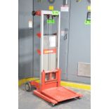 GENIE GL4-BR 500 LBS CAPACITY MANUAL LIFT [RIGGING FEE FOR LOT #613 - $25 USD PLUS APPLICABLE