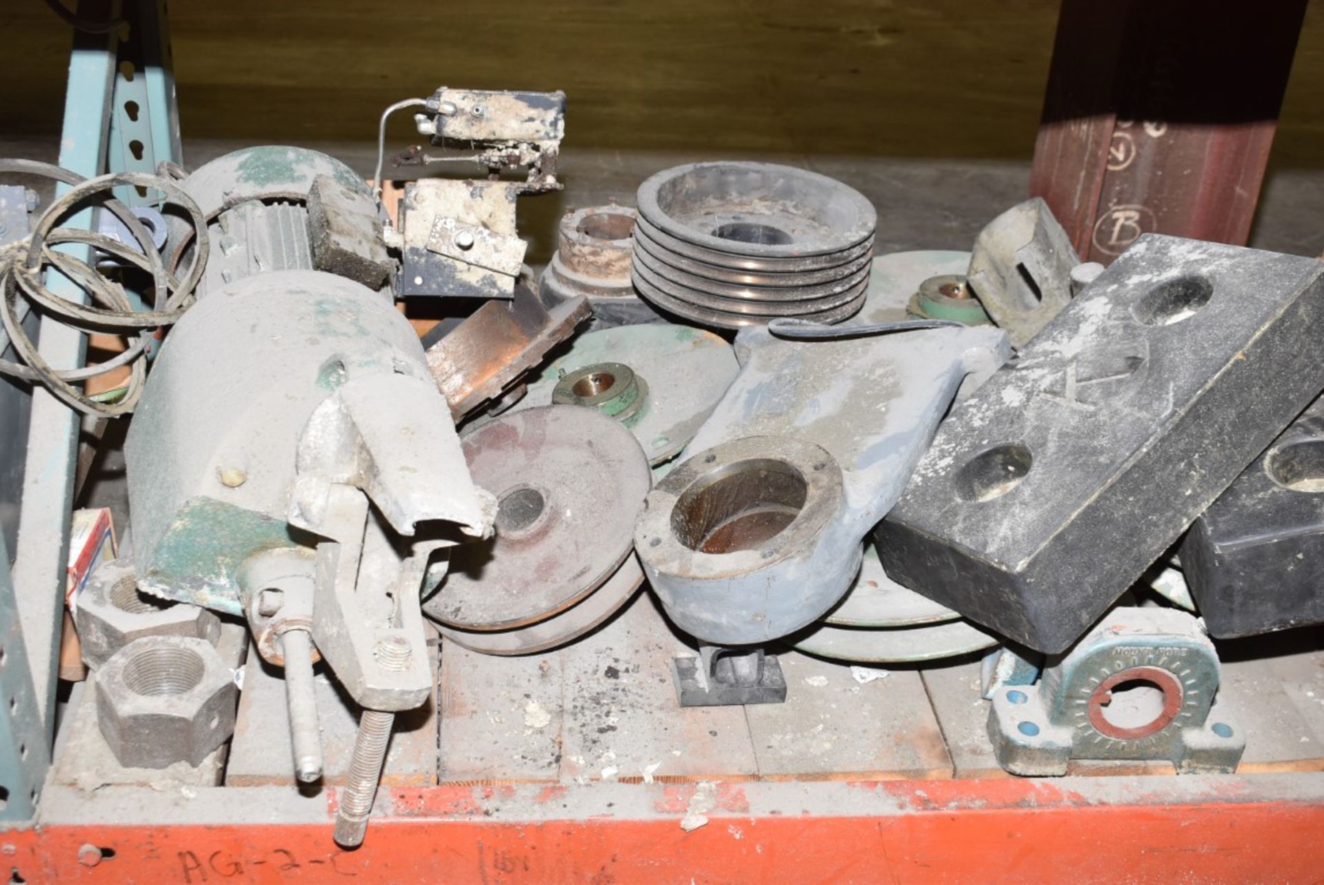 LOT/ CONTENTS OF BUNK - INCLUDING SPARE MOTOR, PILLOW BLOCKS, PULLEYS, ACTUATED VALVES, SPARE PARTS - Image 6 of 8