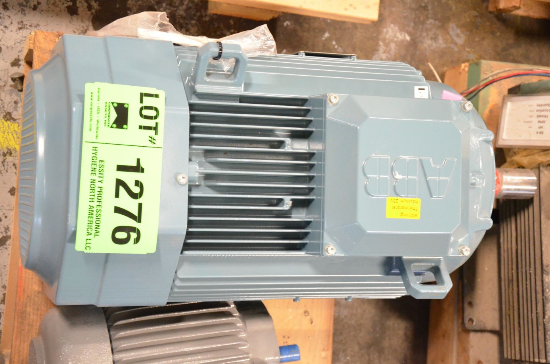 ABB 11 KW 460V 1183 RPM ELECTRIC MOTOR [RIGGING FEE FOR LOT #1276 - $25 USD PLUS APPLICABLE TAXES]