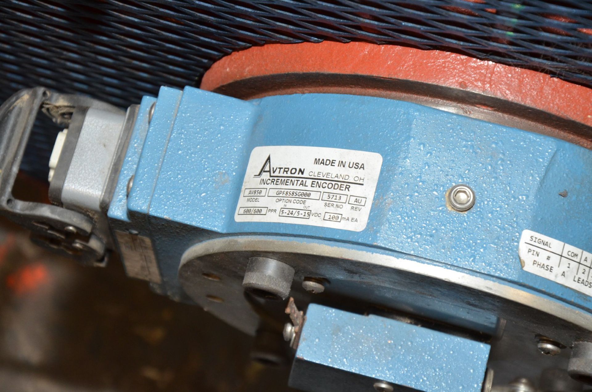 GE 250 HP 460V 1800 RPM ELECTRIC MOTOR (CI) [RIGGING FEE FOR LOT #1019 - $100 USD PLUS APPLICABLE - Image 5 of 5