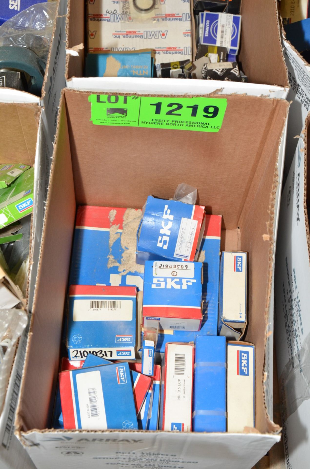 LOT/ BEARINGS [RIGGING FEE FOR LOT #1219 - $25 USD PLUS APPLICABLE TAXES]