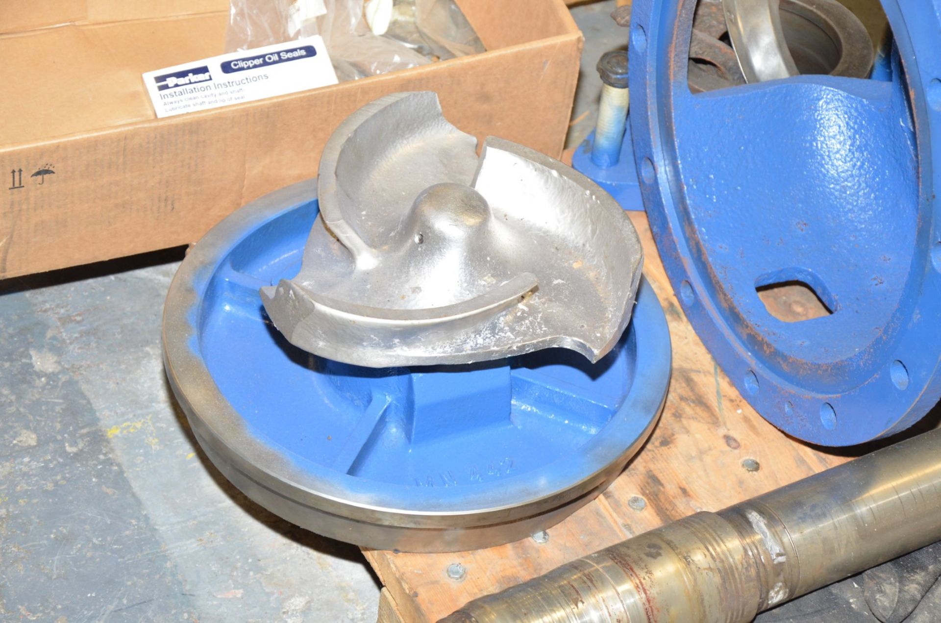 WARREN PUMP ROTARY ASSY HOUSING WITH BACKING PLATE, SHAFT AND IMPELLER [RIGGING FEE FOR LOT # - Image 2 of 3