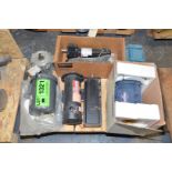 LOT/ (7) ELECTRIC MOTORS UNDER 10 HP [RIGGING FEE FOR LOT #1321 - $25 USD PLUS APPLICABLE TAXES]