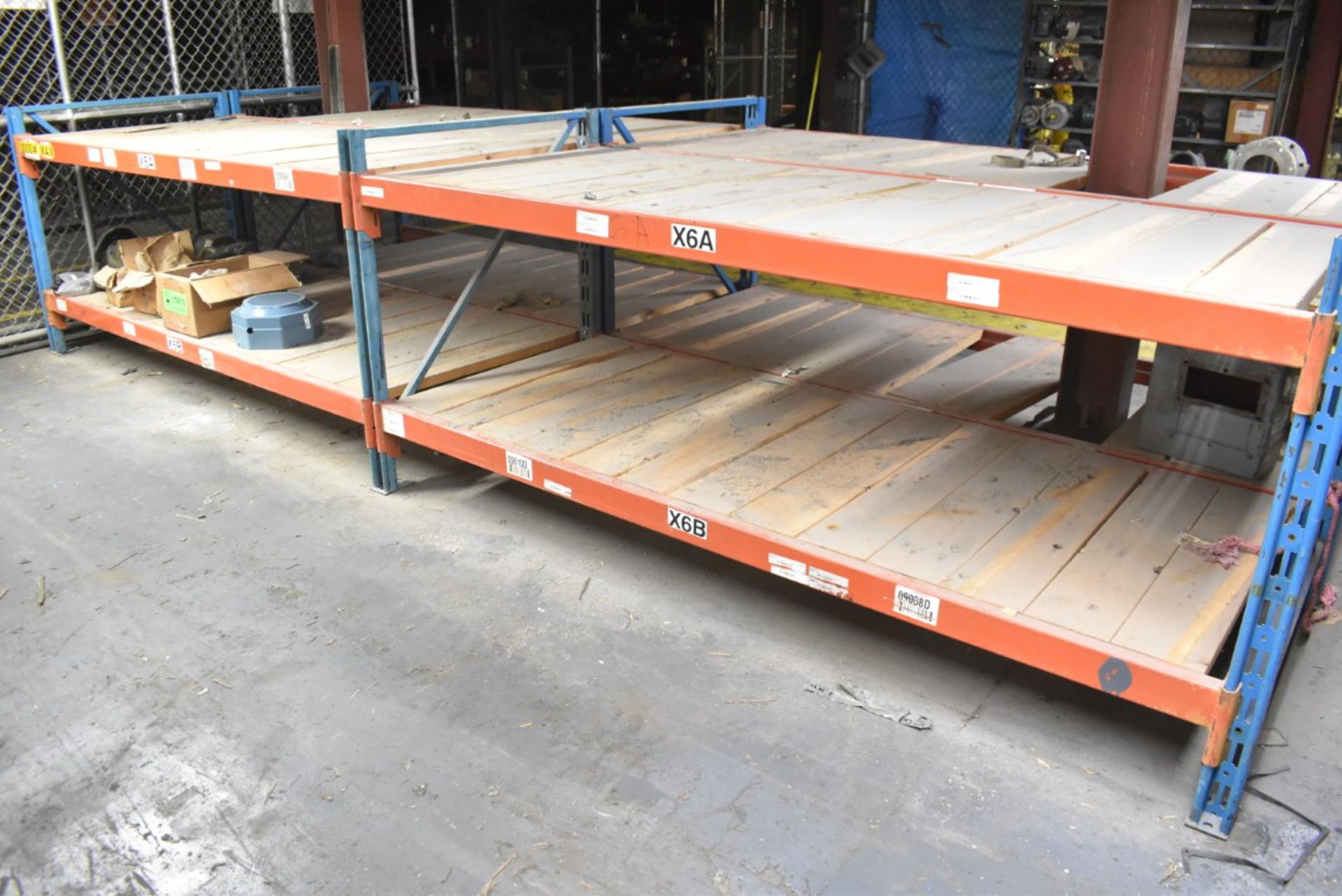 LOT/ (14) SECTIONS OF ADJUSTABLE PALLET RACKING (CONTENTS NOT INCLUDED) (DELAYED DELIVERY) - Image 5 of 7