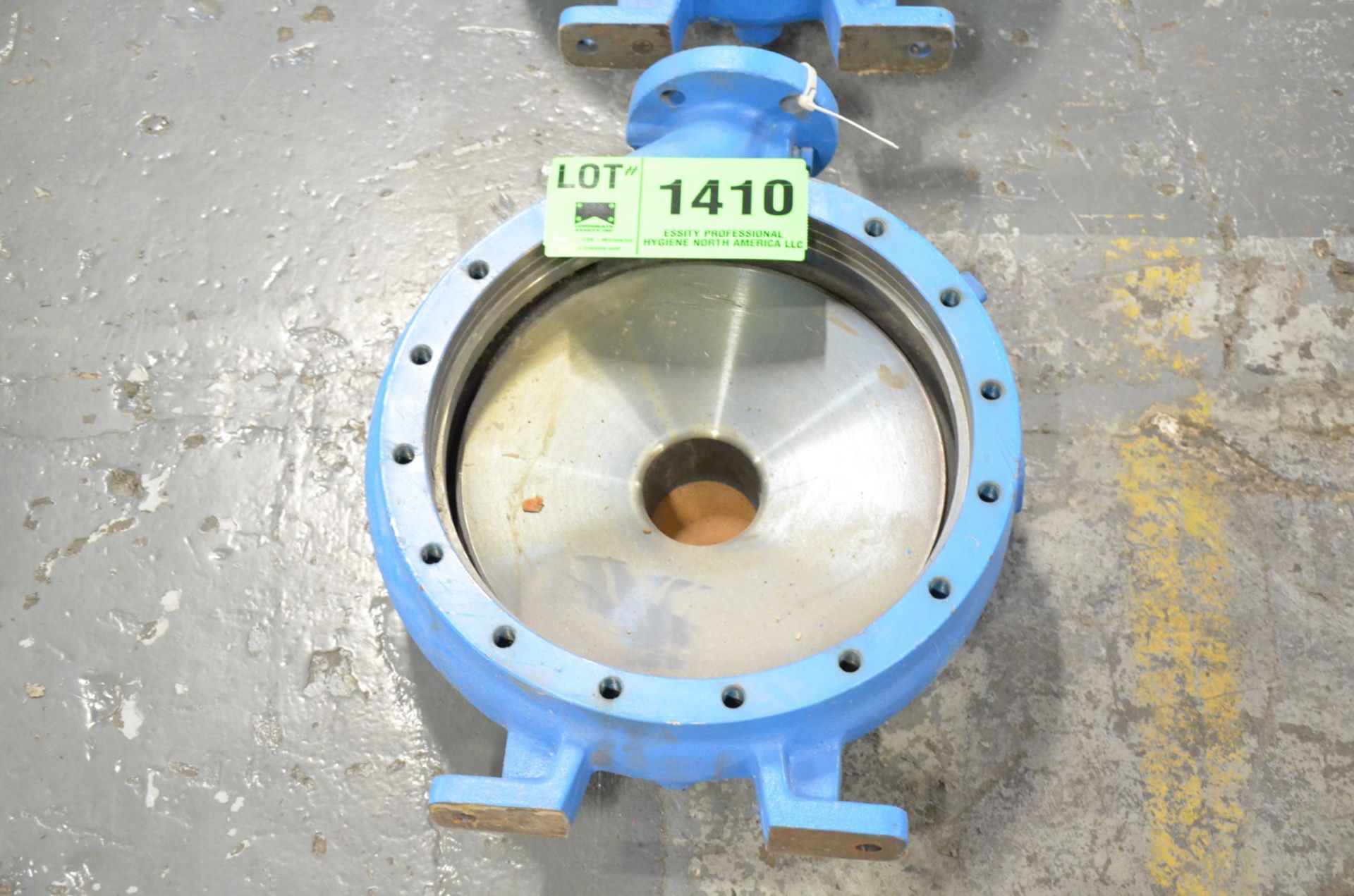 GOULDS 3196 2X3-13 PUMP HOUSING [RIGGING FEE FOR LOT #1410 - $25 USD PLUS APPLICABLE TAXES]