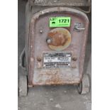 LINCOLN IDEALARC 250 ARC WELDER WITH CABLES AND GUN, S/N N/A [RIGGING FEE FOR LOT #1721 - $25 USD