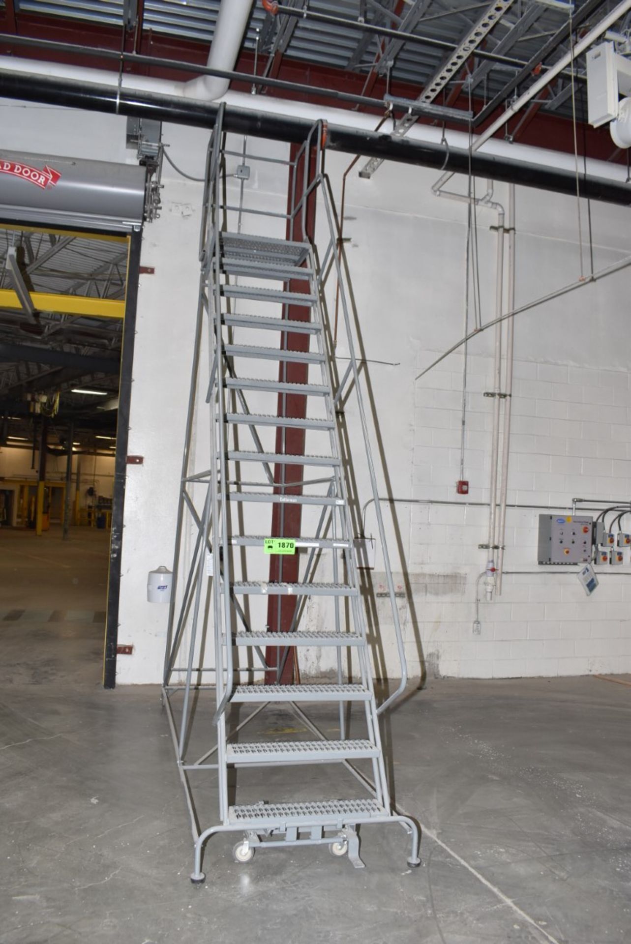 COTTERMAN 12.5' ROLLING SHOP LADDER [RIGGING FEE FOR LOT #1870 - $25 USD PLUS APPLICABLE TAXES] - Image 2 of 2