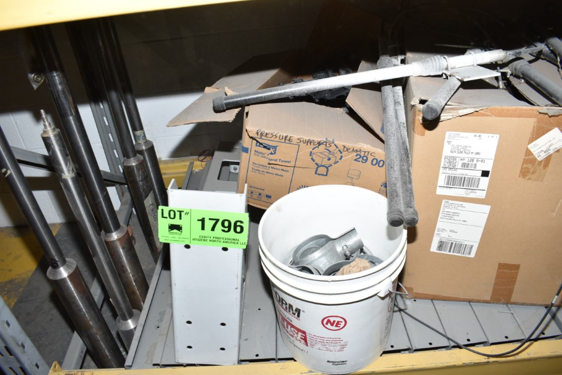 LOT/ CONTENTS OF SHELF - INCLUDING BRACKETS, HARDWARE, SPARE PARTS [RIGGING FEE FOR LOT #1796 - $ - Image 2 of 4
