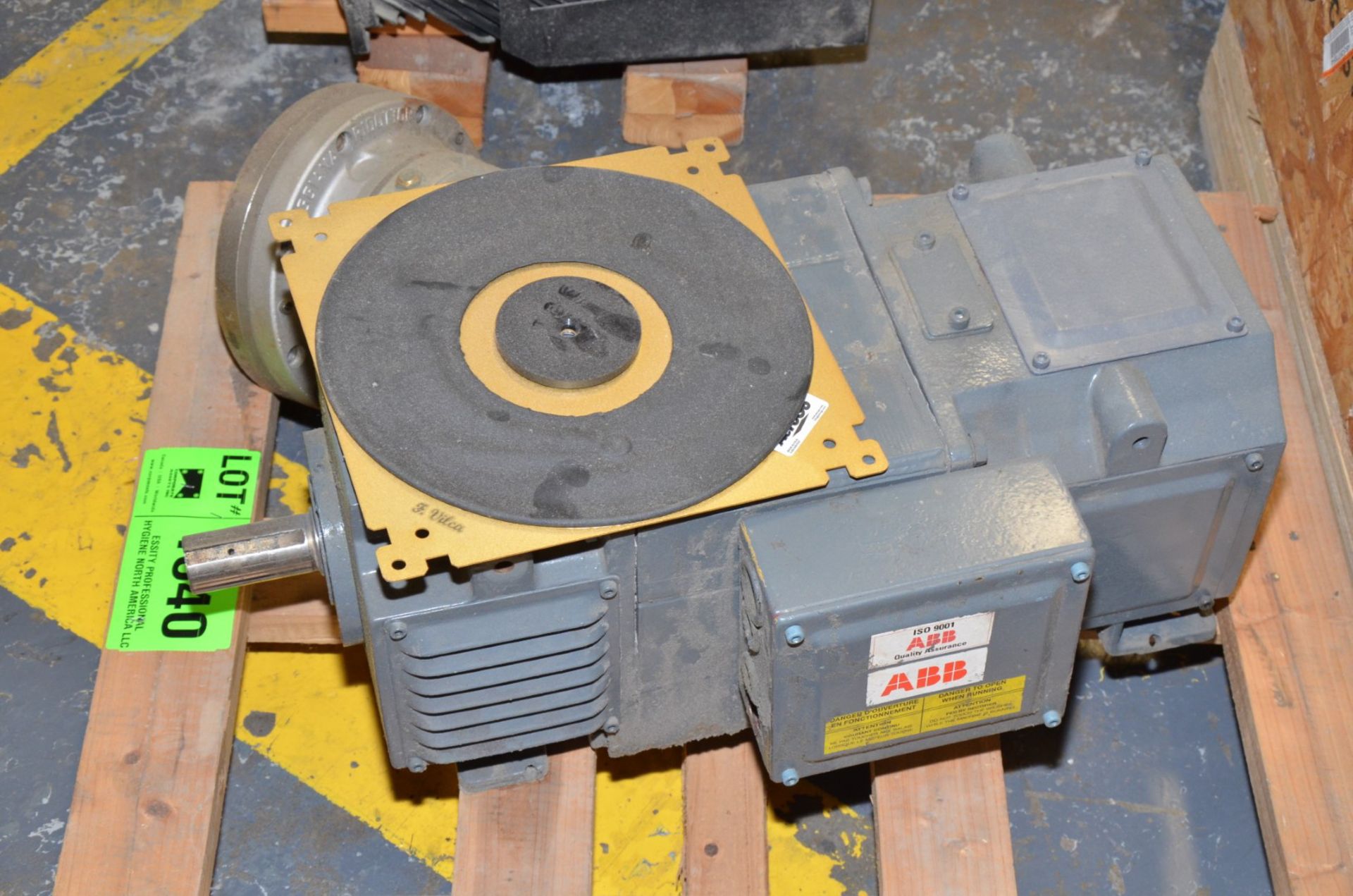 ABB ELECTRIC MOTOR [RIGGING FEE FOR LOT #1340 - $25 USD PLUS APPLICABLE TAXES] - Image 2 of 2