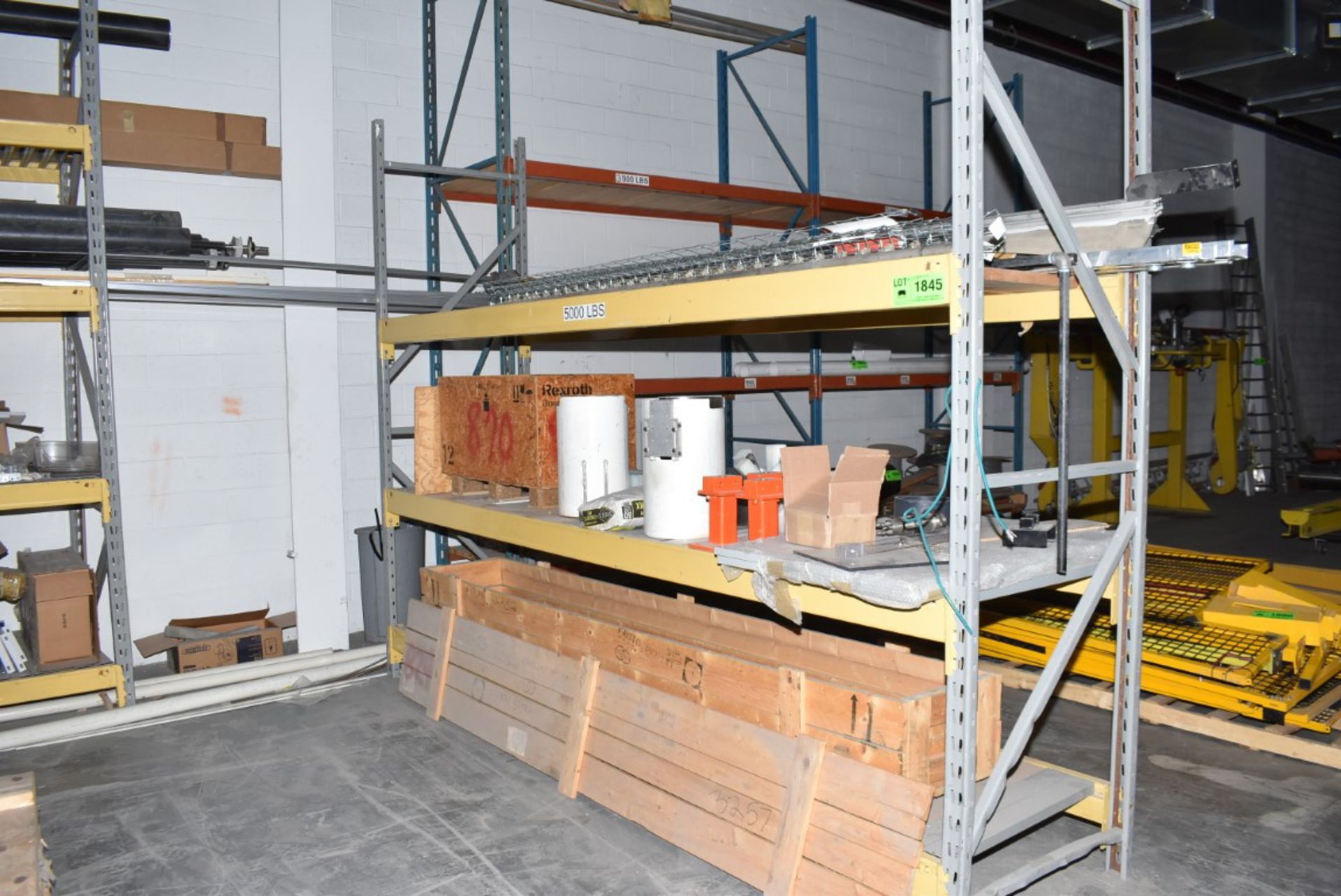 LOT/ (2) SECTIONS OF ADJUSTABLE PALLET RACKING (CONTENTS NOT INCLUDED) (DELAYED DELIVERY) [RIGGING