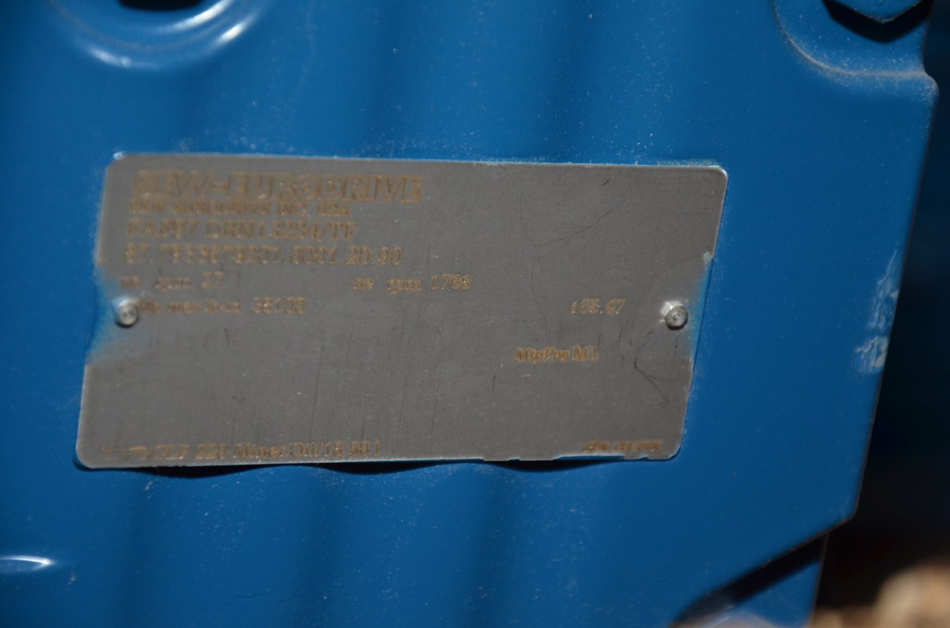 SEW EURODRIVE GEARMOTOR [RIGGING FEE FOR LOT #1629 - $25 USD PLUS APPLICABLE TAXES] - Image 4 of 5