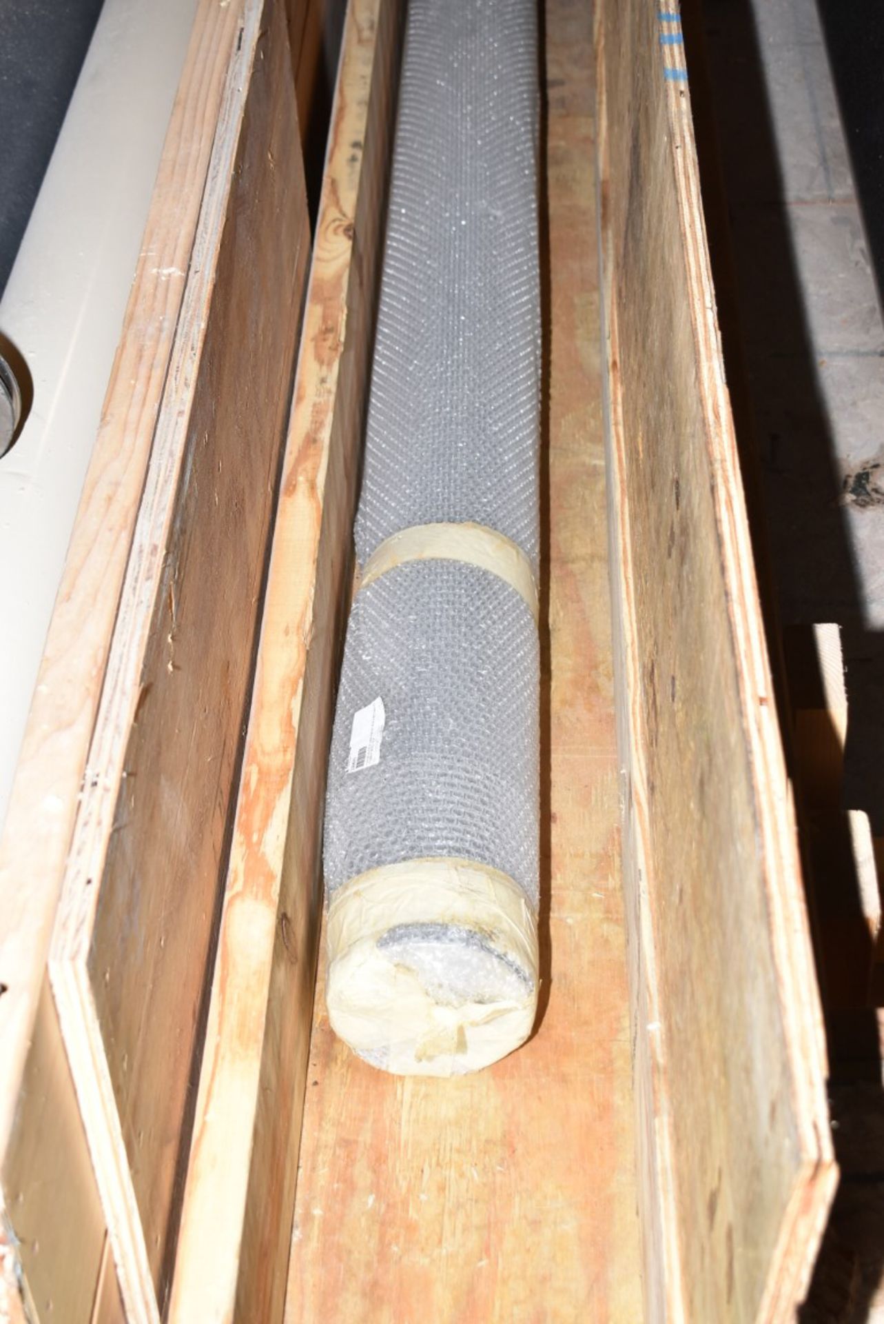 SPARE CARBON FIBRE ROLL (CI) [RIGGING FEE FOR LOT #1771 - $25 USD PLUS APPLICABLE TAXES] - Image 2 of 2