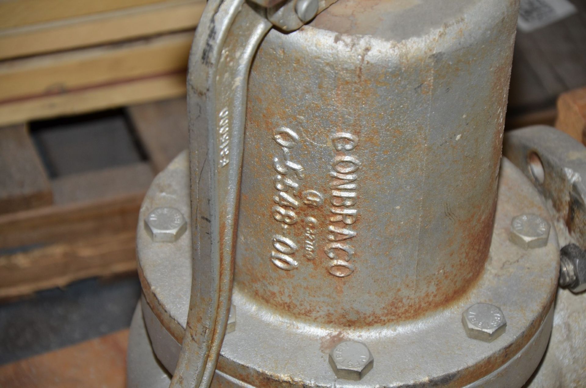 EMERSON SAFETY RELIEF VALVE [RIGGING FEE FOR LOT #1595 - $25 USD PLUS APPLICABLE TAXES] - Image 2 of 2