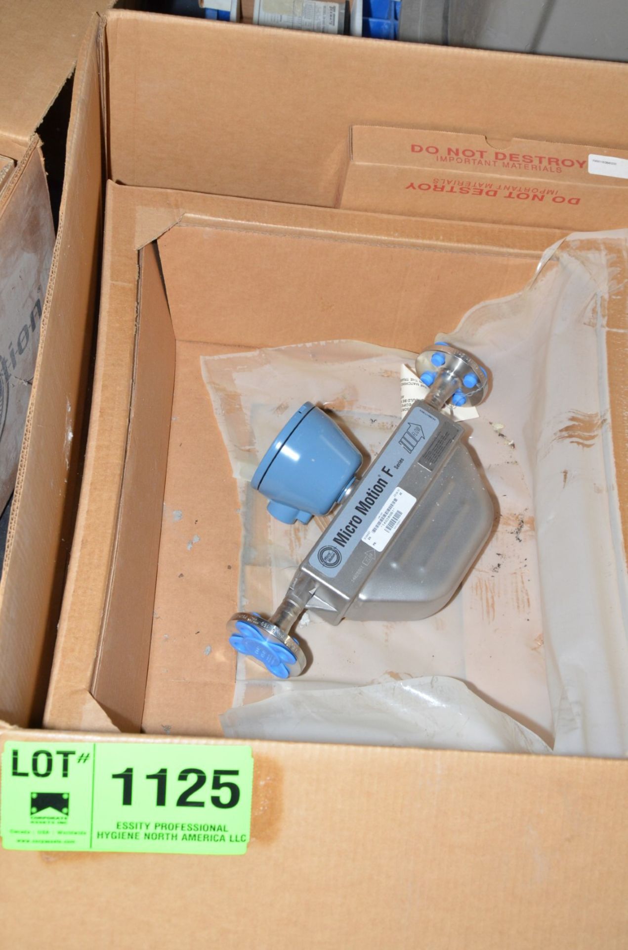 MICRO MOTION F SERIES F025S113CQBAEZZZZ DIGITAL FLOW METER, S/N 14028061 [RIGGING FEE FOR LOT #