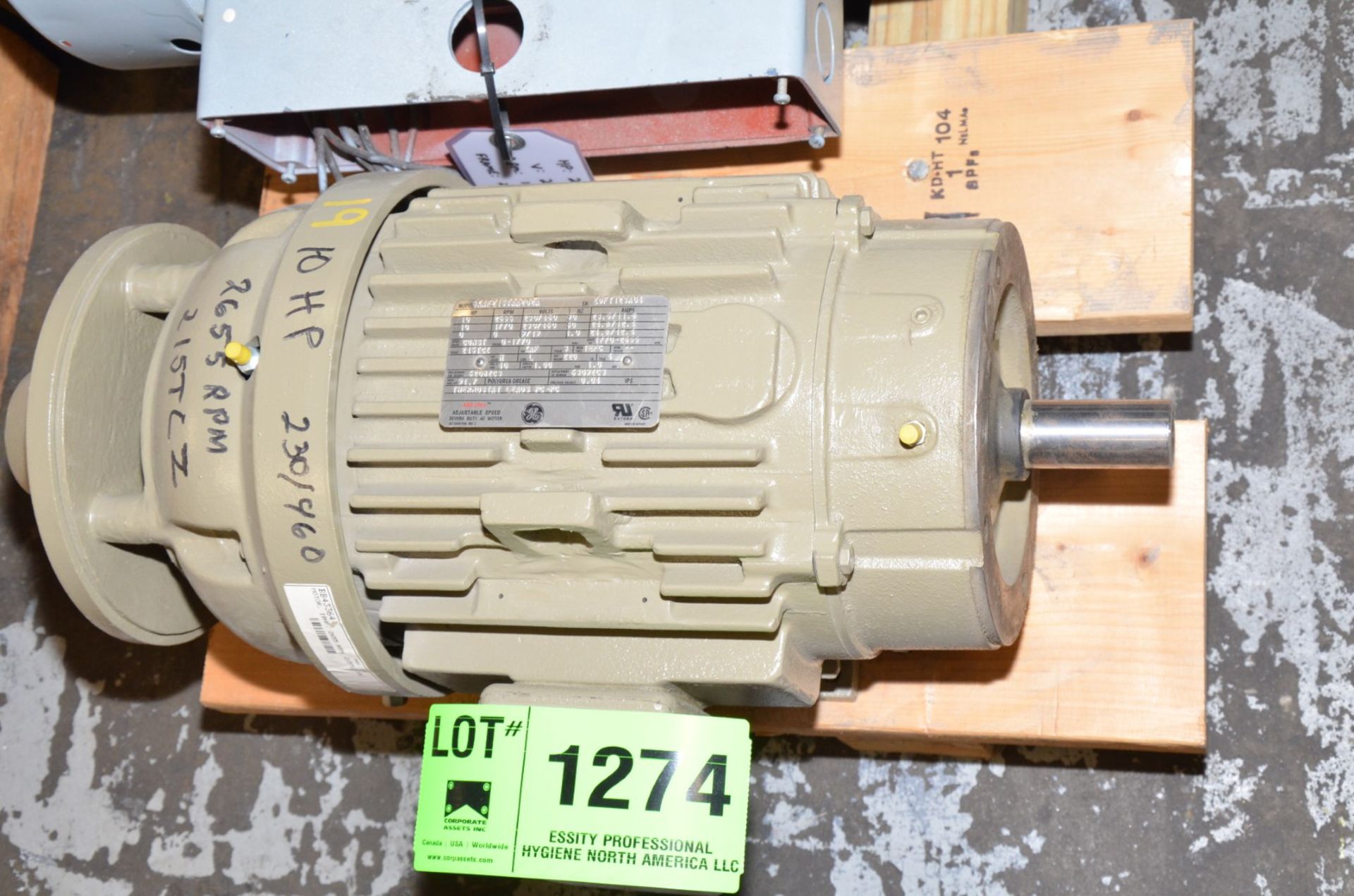 GE 10 HP 460V 1770 RPM ELECTRIC MOTOR [RIGGING FEE FOR LOT #1274 - $25 USD PLUS APPLICABLE TAXES]