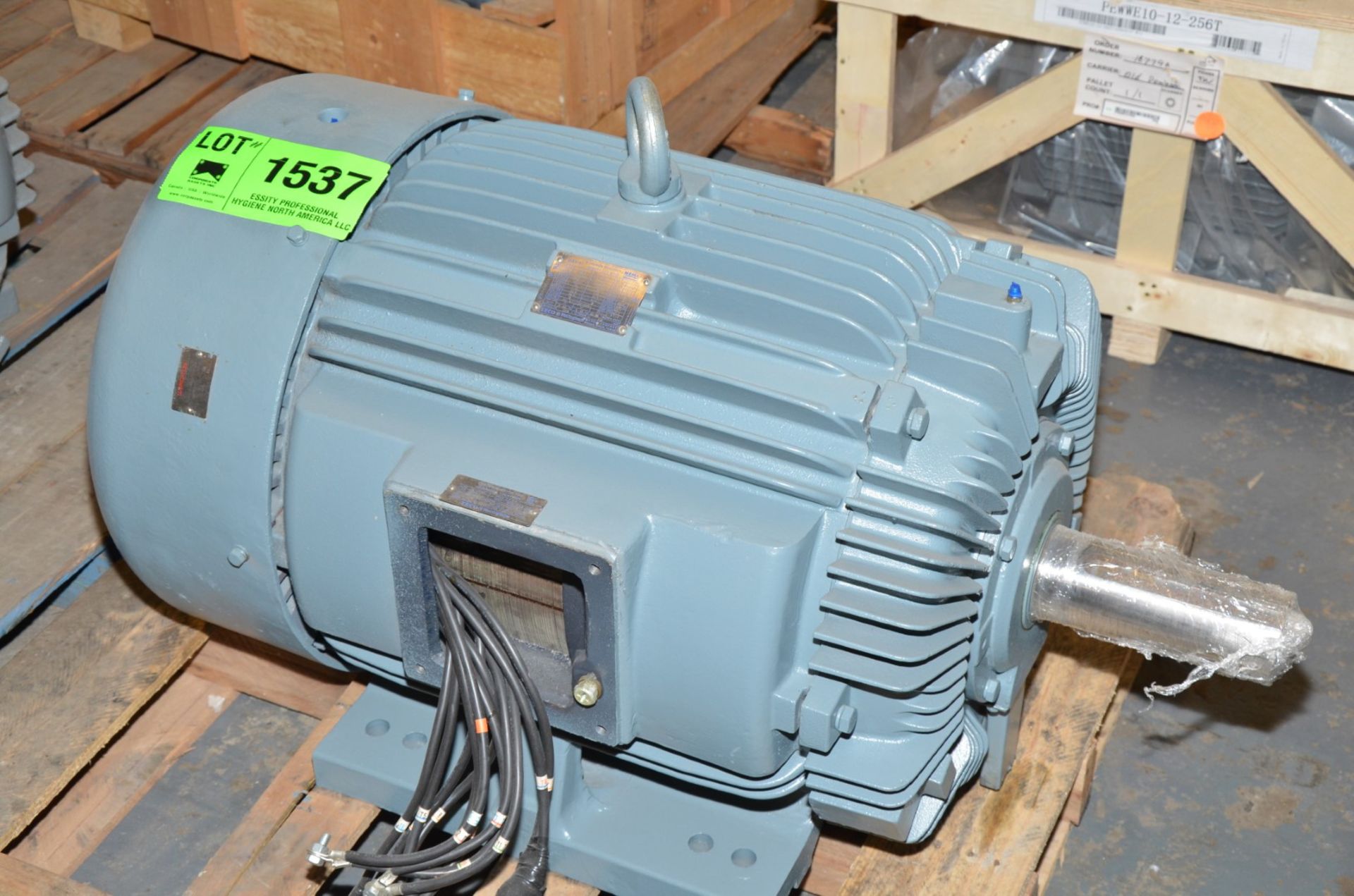 TECO 100 HP 1775 RPM 460V ELECTRIC MOTOR [RIGGING FEE FOR LOT #1537 - $50 USD PLUS APPLICABLE