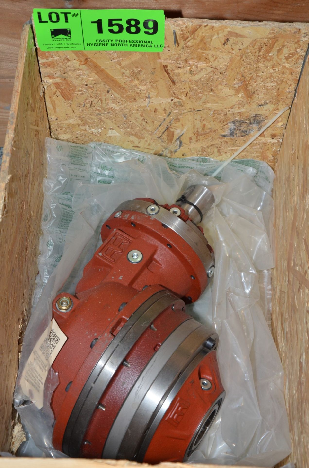 RBGGIANA PLANETARY GEARBOX [RIGGING FEE FOR LOT #1589 - $25 USD PLUS APPLICABLE TAXES]