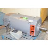 GE 400 HP 800 RPM 500V ELECTRIC MOTOR [RIGGING FEE FOR LOT #1466 - $50 USD PLUS APPLICABLE TAXES]