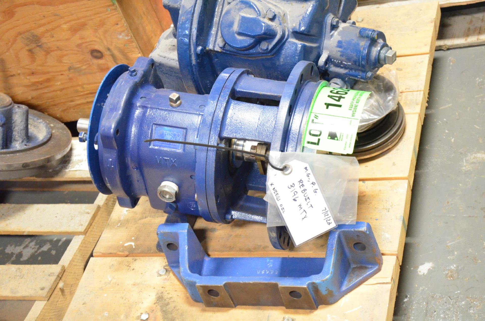 HISCO GOULDS 3196 PUMP ROTARY ASSY [RIGGING FEE FOR LOT #1462 - $25 USD PLUS APPLICABLE TAXES] - Image 2 of 3