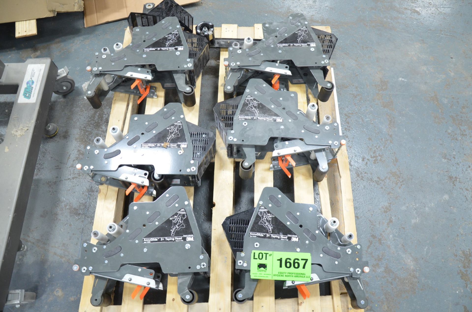 LOT/ (6) SPARE 3M ACCUGLIDE 2+ TYPE 10500 TAPING HEADS (NEW IN BOX) [RIGGING FEE FOR LOT #1667 - $25