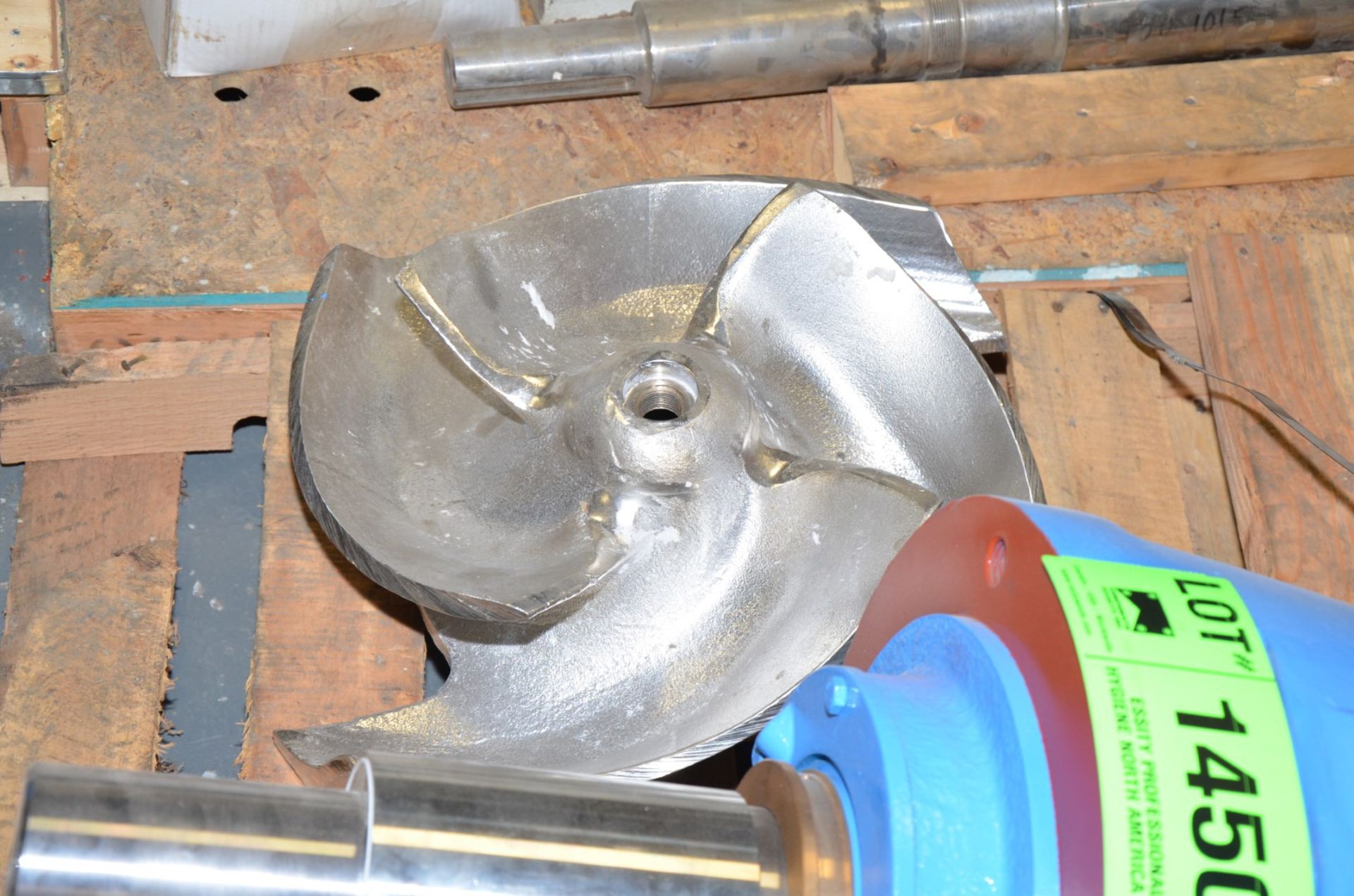 LOT/ GOULDS 3175L PUMP ROTARY ASSY AND 20" 4-VANE STAINLESS STEEL IMPELLER [RIGGING FEE FOR LOT # - Image 2 of 4