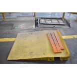 LOT/ STEEL RAMPS & DOCK PLATE [RIGGING FEE FOR LOT #1753 - $25 USD PLUS APPLICABLE TAXES]