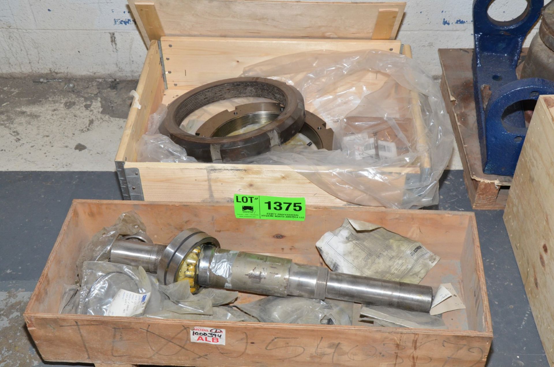 LOT/ SURPLUS PARTS [RIGGING FEE FOR LOT #1375 - $25 USD PLUS APPLICABLE TAXES]