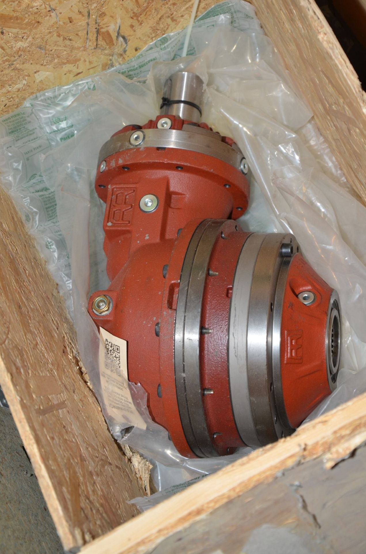 RBGGIANA PLANETARY GEARBOX [RIGGING FEE FOR LOT #1589 - $25 USD PLUS APPLICABLE TAXES] - Image 2 of 2