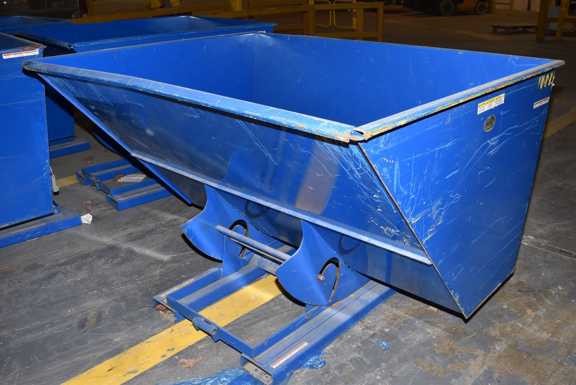 D-300-HD 6,000 LB. CAPACITY SELF DUMPING HOPPER [RIGGING FEES FOR LOT #2215 - $25 USD PLUS - Image 2 of 3