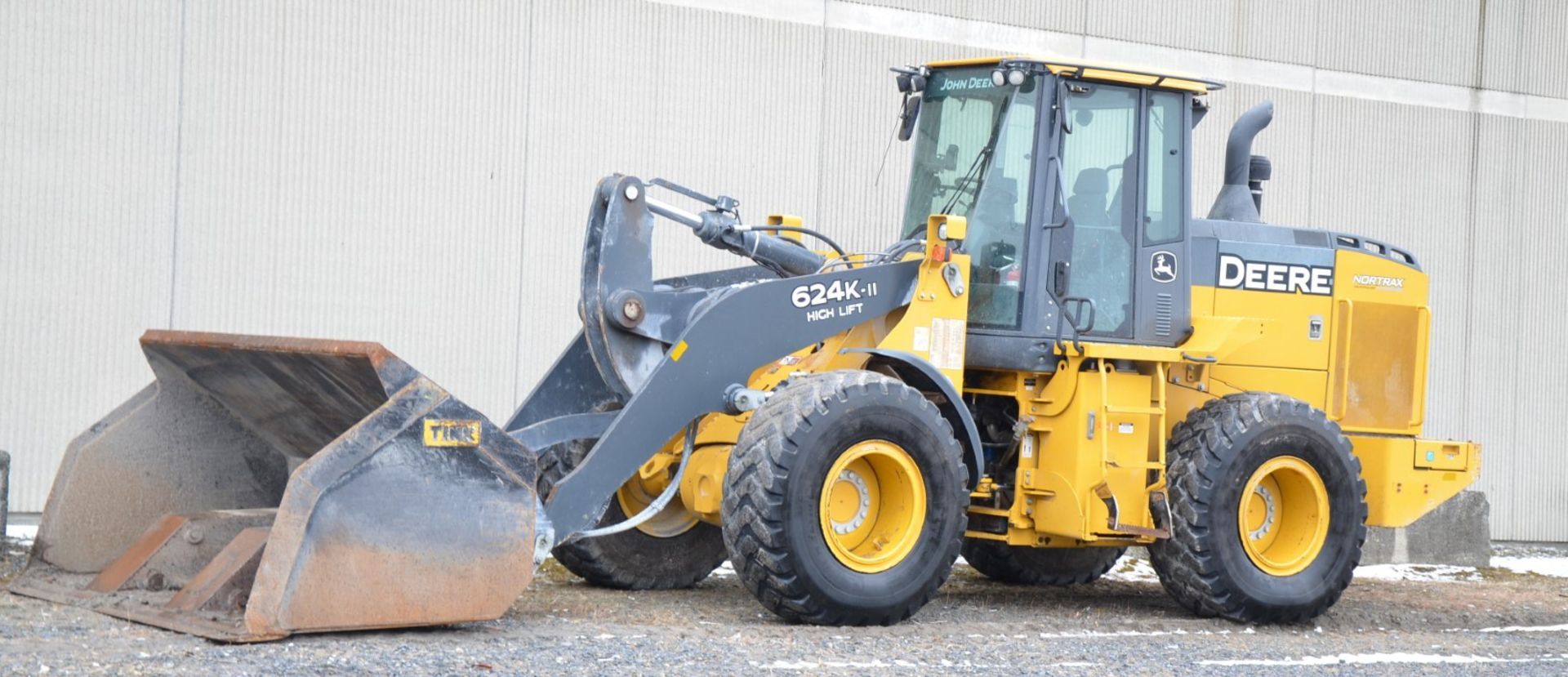 JOHN DEERE (2017) 624K II HIGH LIFT ARTICULATING FRONT END WHEEL LOADER WITH DIGITAL LOAD SCALE, - Image 2 of 22