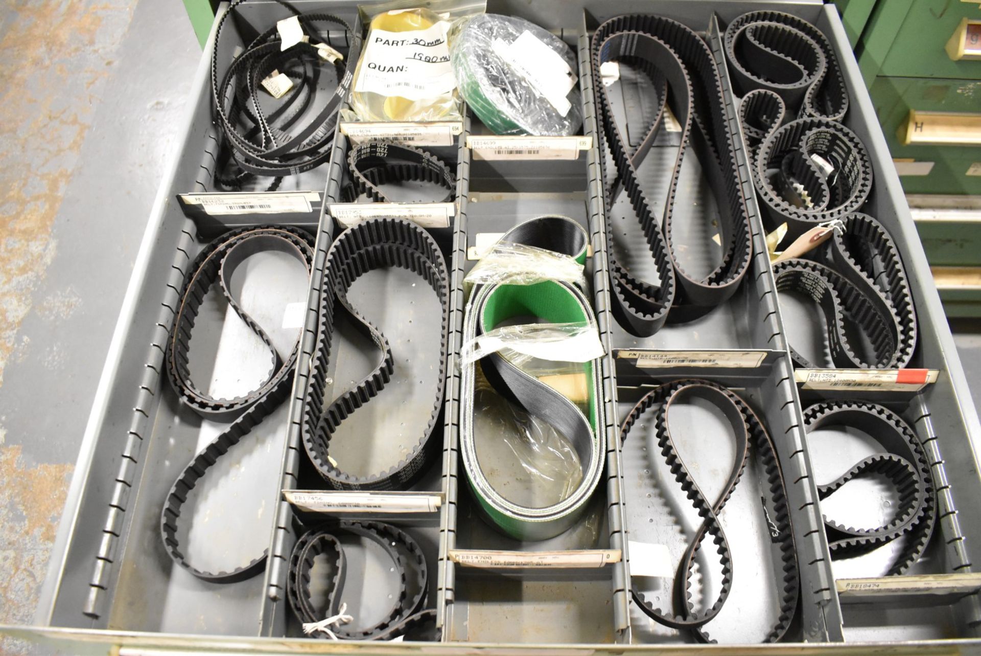 LOT/ CONTENTS OF CABINET - INCLUDING AIR LINE FITTINGS, REGULATORS, FUSES, ELECTRICAL COMPONENTS, - Image 8 of 11