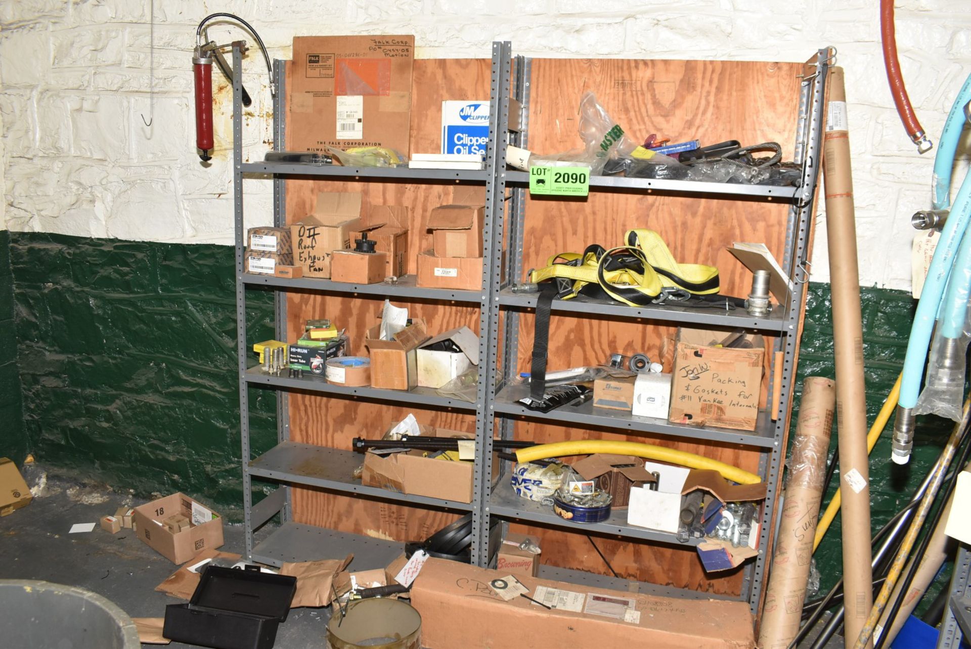 LOT/ METAL SHELFS WITH CONTENTS CONSISTING OF SPARE PARTS AND HARDWARE [RIGGING FEES FOR LOT #2090 -