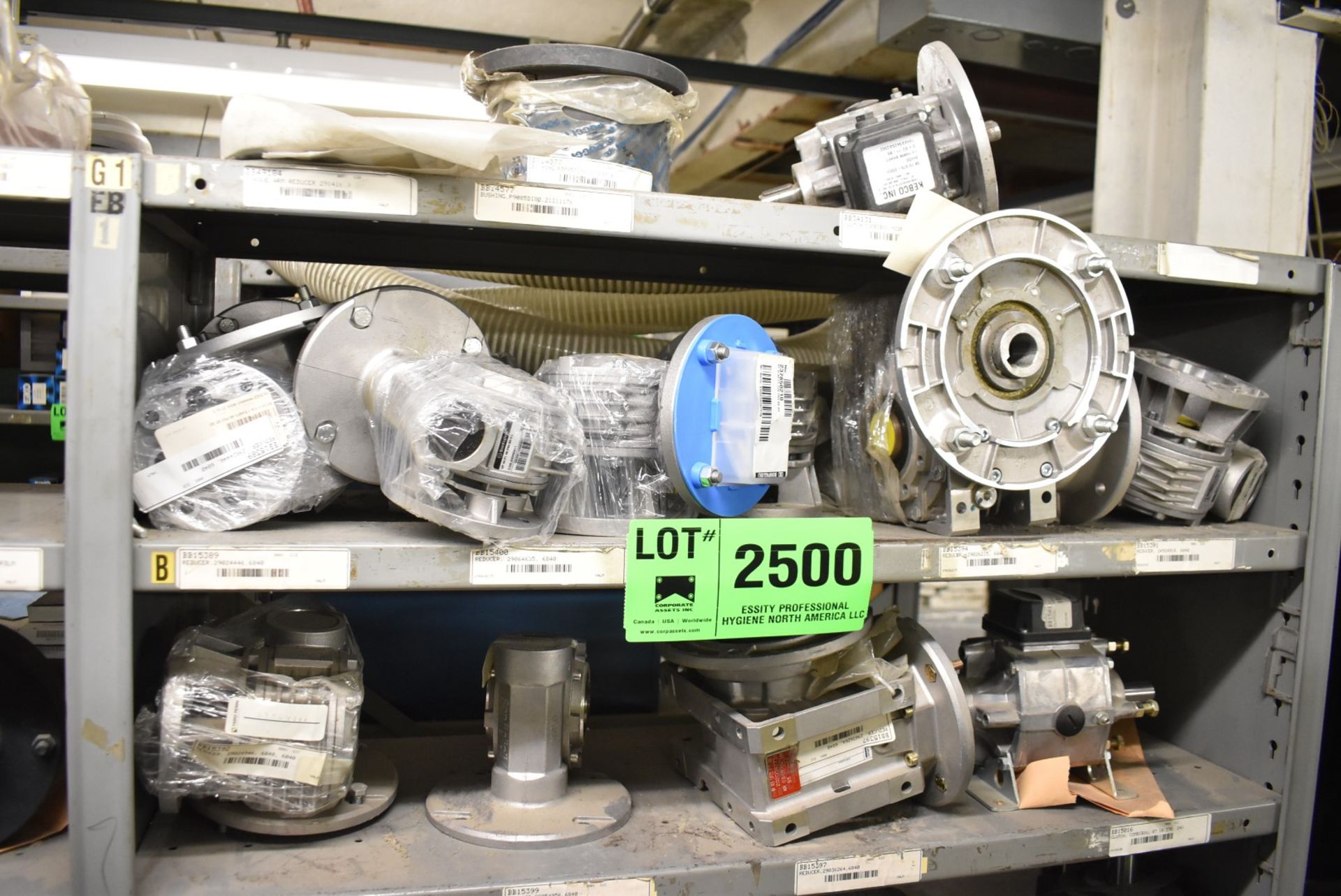 LOT/ CONTENTS OF (3) SHELVES - INCLUDING REDUCERS, CLUTCHES [RIGGING FEES FOR LOT #2500 - $TBD USD