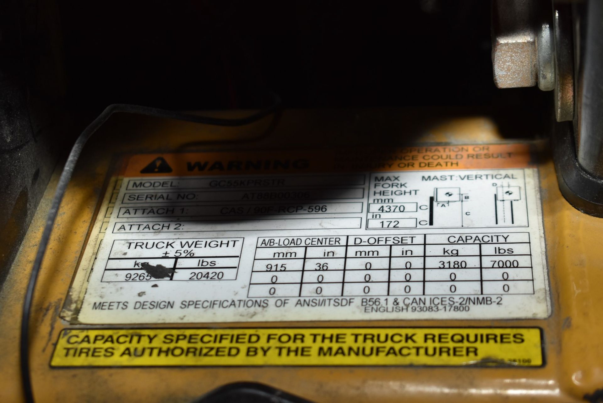 CATERPILLAR (2015) GC55KPRSTR 7,000 LBS. CAPACITY LPG FORKLIFT WITH 172" MAX VERTICAL REACH, 3-STAGE - Image 11 of 12