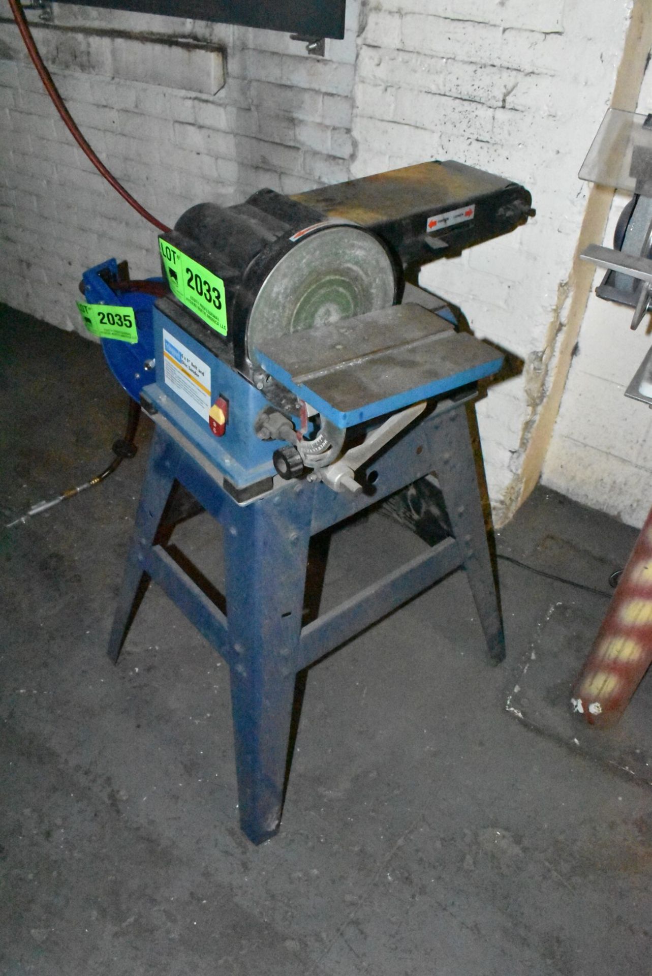SCHEPPACH 6" X 9" BELT AND DISC SANDER S/N N/A [RIGGING FEES FOR LOT #2033 - $50 USD PLUS APPLICABLE - Image 3 of 3