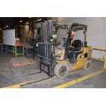 CATERPILLAR P5000 4,600 LBS. CAPACITY LPG FORKLIFT WITH 170" MAX VERTICAL REACH, 3-STAGE HIGH