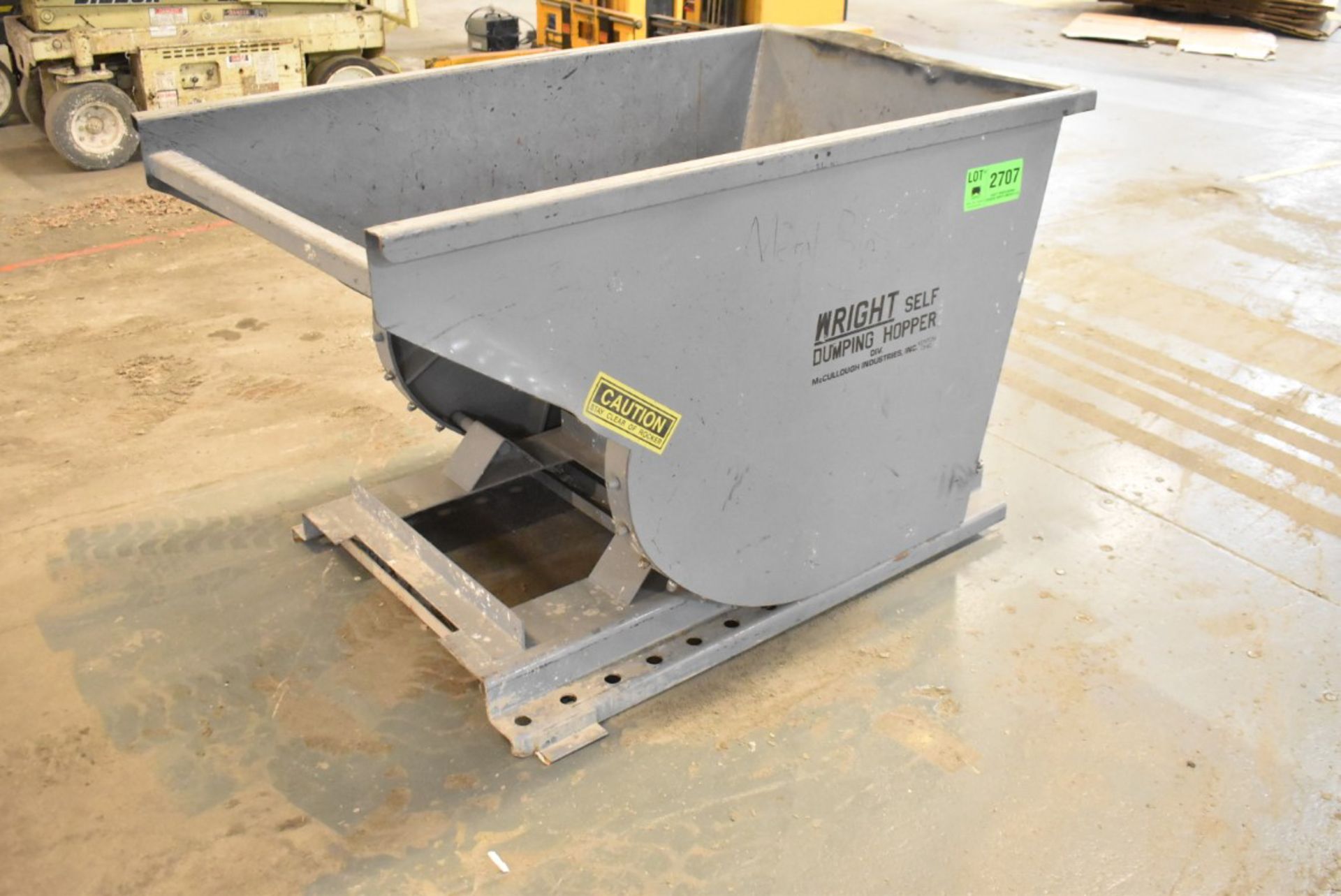 WRIGHT SELF DUMPING HOPPER [RIGGING FEES FOR LOT #2707 - $25 USD PLUS APPLICABLE TAXES]