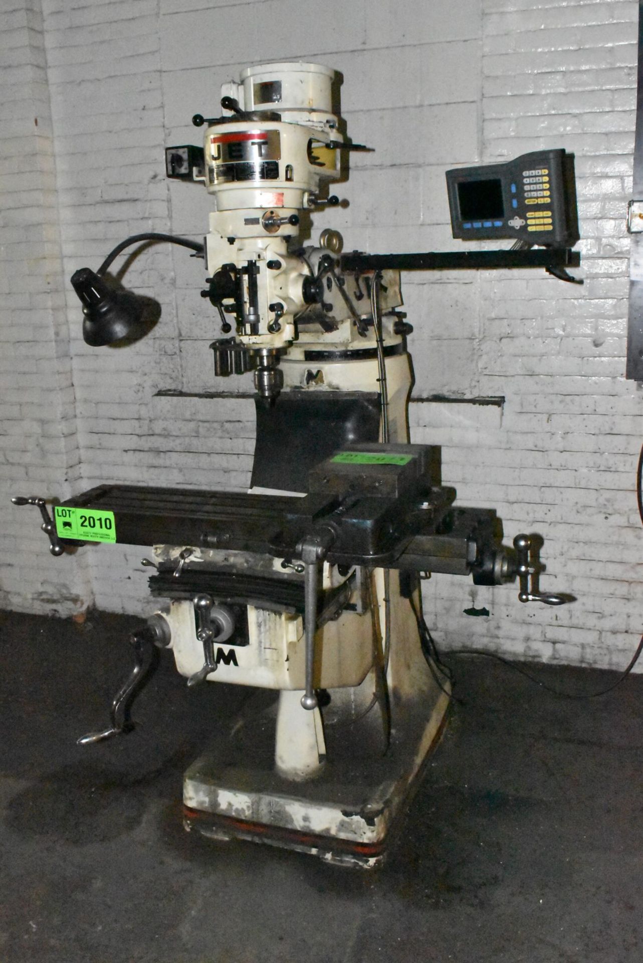JET (2010) JTM-1 VERTICAL TURRET MILLING MACHINE WITH 9" X 42" TABLE, SPEEDS TO 2720 RPM IN 8 STEPS, - Image 3 of 9