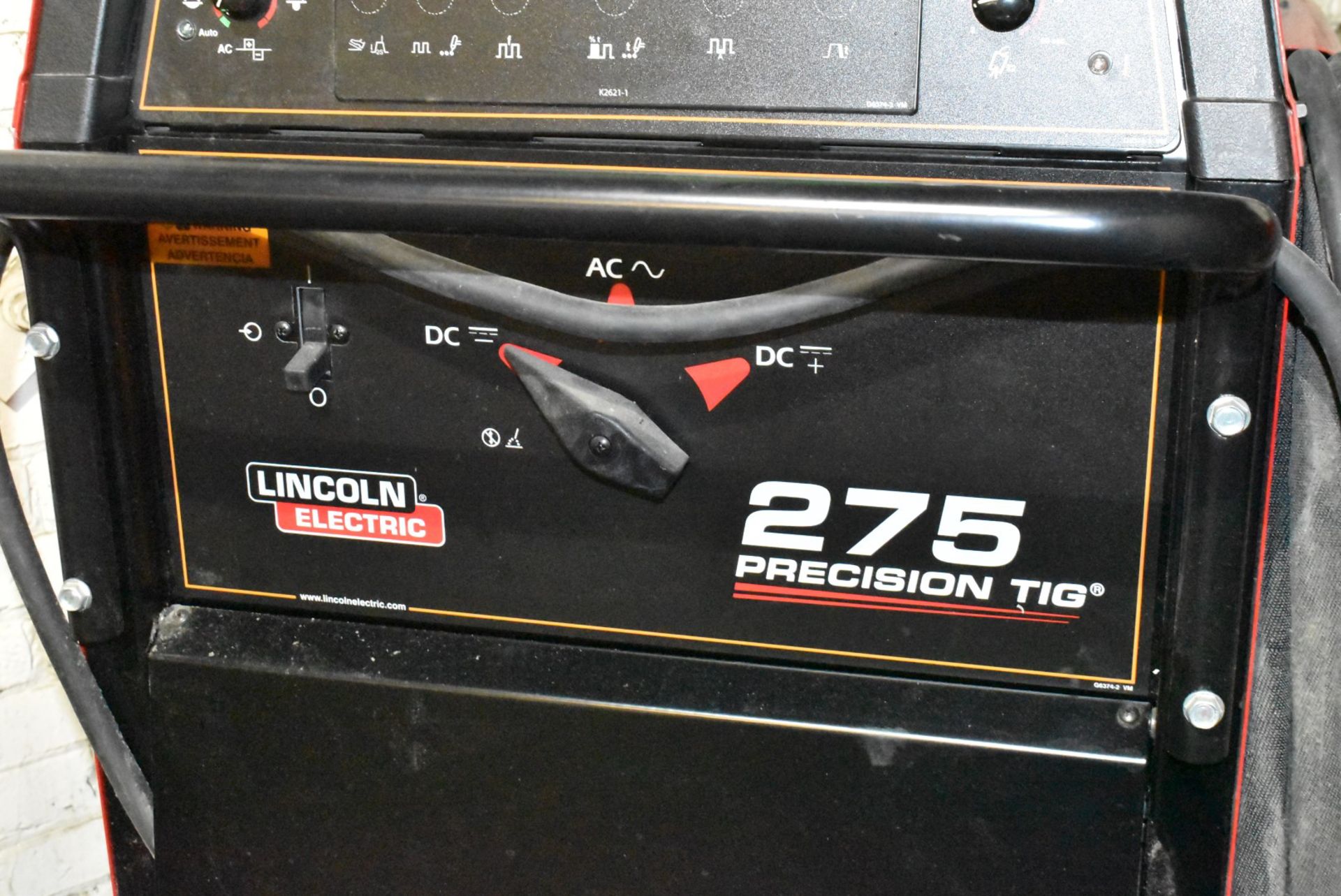 LINCOLN (2022) PRECISION TIG 275 DIGITAL PORTABLE TIG WELDER WITH TORCH, CABLES AND GUN, S/N - Image 4 of 8