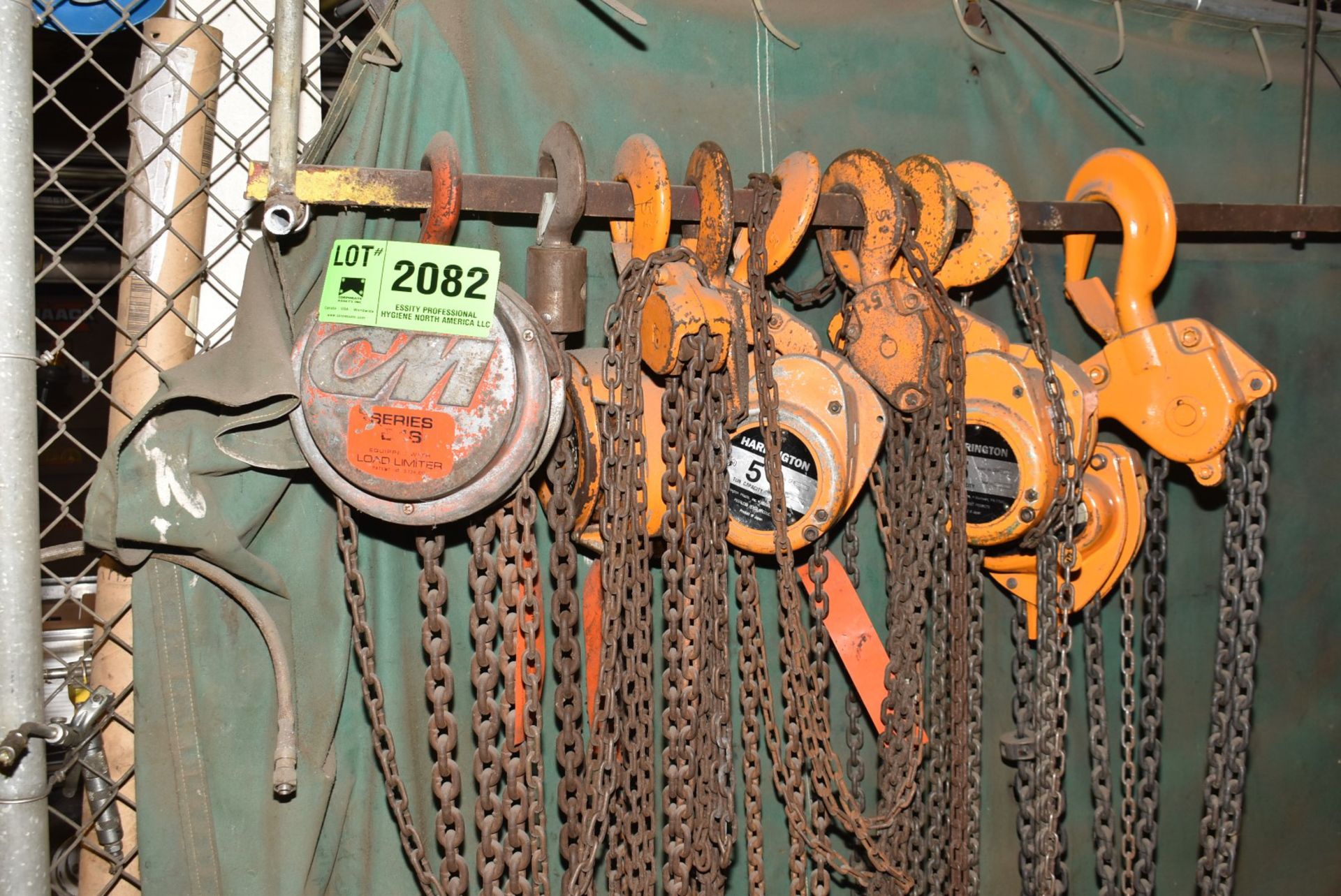 LOT/ CHAIN HOISTS [RIGGING FEES FOR LOT #2082 - $100 USD PLUS APPLICABLE TAXES]