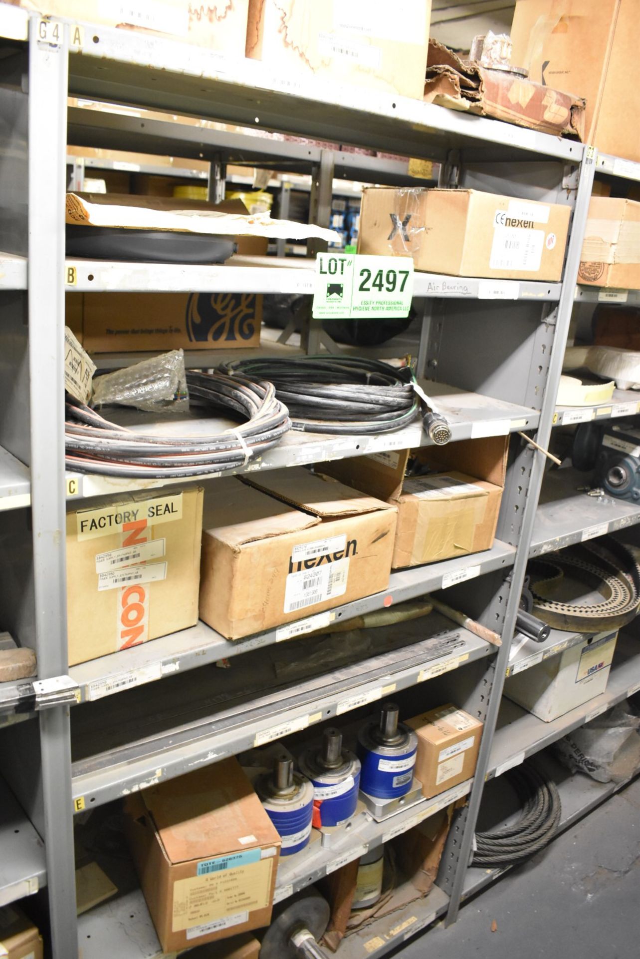 LOT/ CONTENTS OF SHELF - INCLUDING REXNORD MATTOP CHAIN, SERVO CABLES, AIR BRAKE, POWER SUPPLY,
