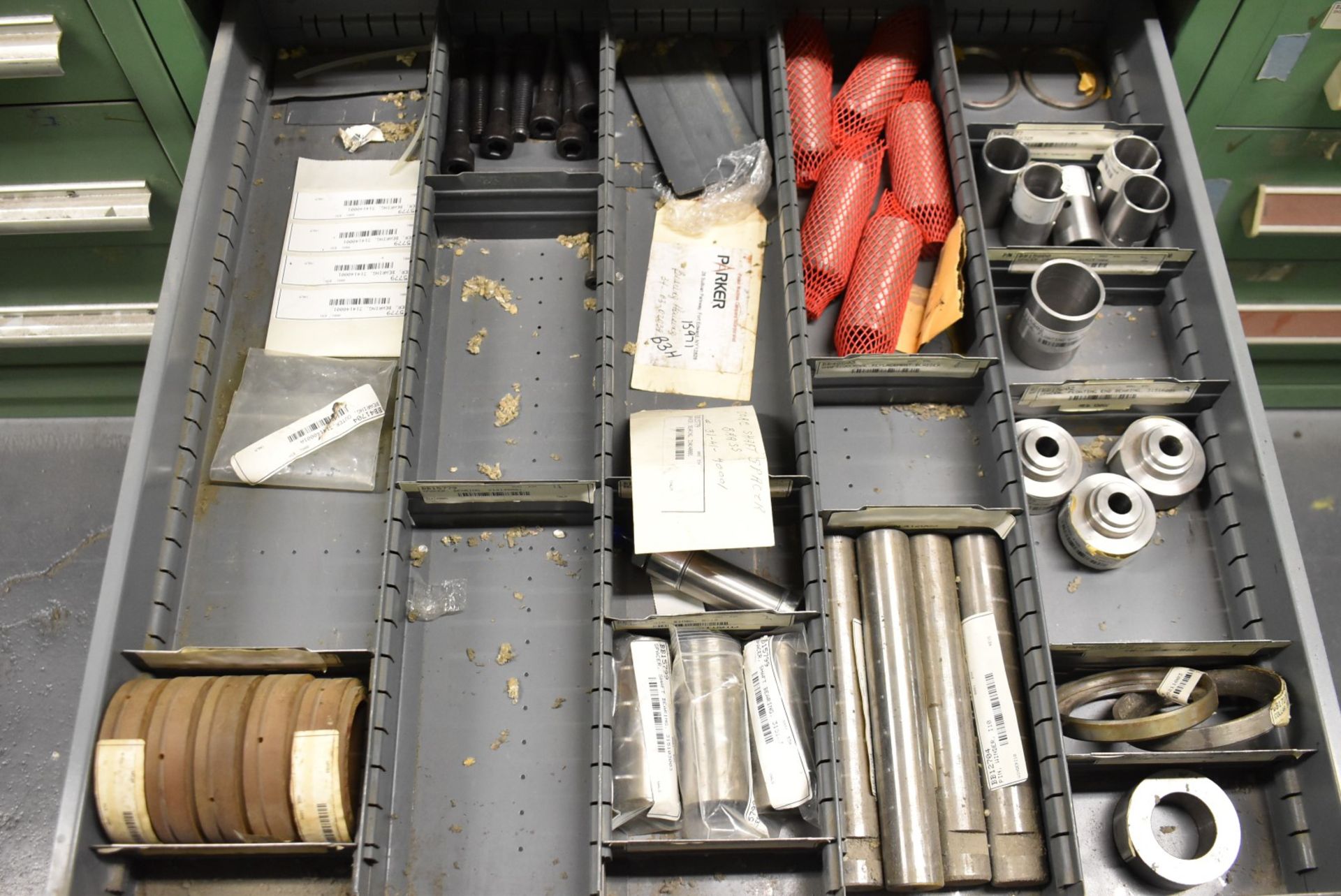 LOT/ CONTENTS OF CABINET - INCLUDING BALL INSERTS, BRONZE BUSHINGS, WASHERS, SPANNER NUTS, - Image 7 of 9