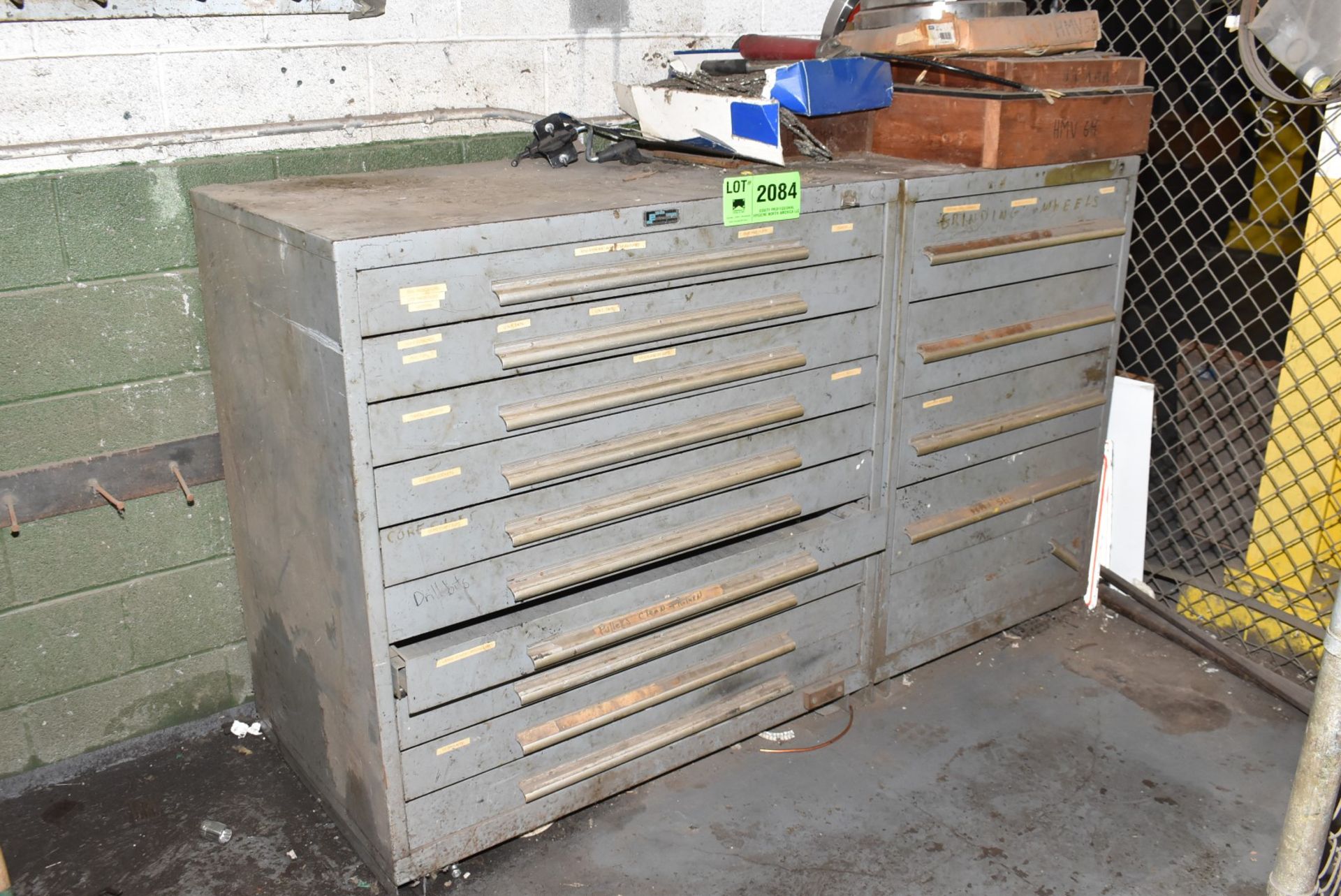 LOT/ (1) 10 DRAWER TOOL CABINET AND (1) 4 DRAWER TOOL CABINET [RIGGING FEES FOR LOT #2084 - $200 USD